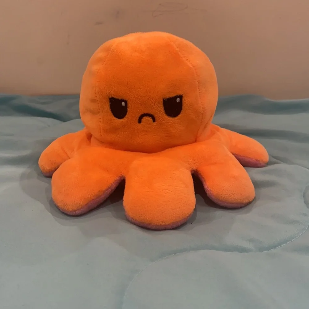 Flippy Orange and Pink Octopus - Picture 3 of 3